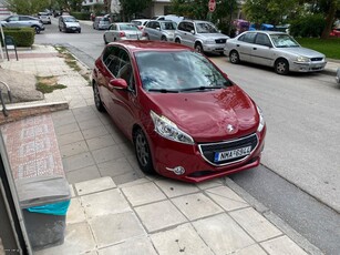 Peugeot 208 '13