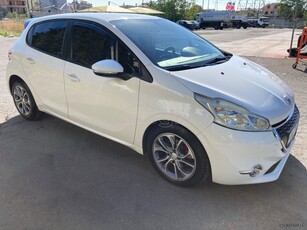 Peugeot 208 '13