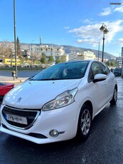 Peugeot 208 '14 1.4 allure diesel panorama