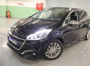 Peugeot 208 1.4 (2018)