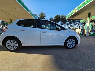 Peugeot 208 '15