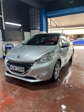 Peugeot 208 '15