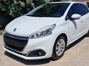 Peugeot 208 '15