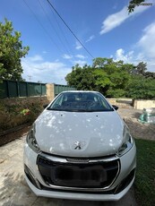 Peugeot 208 '15 Bluehdi active