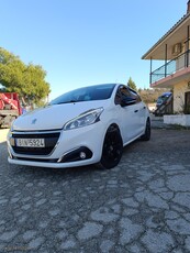 Peugeot 208 '16