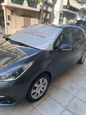 Peugeot 208 '17 GTPhi 16