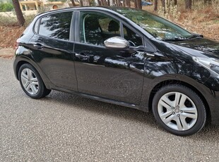 Peugeot 208 '18 1.2 VTi Style 82HP