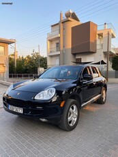 Porsche Cayenne '03 CAYENNE S TIPTRONIC