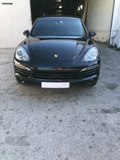 Porsche Cayenne '11 S HYBRID