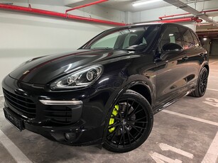 Porsche Cayenne '15 S E-HYBRID 416ps SPORT AERO BOSE 21Z CARBON SERVICE