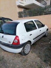 Renault Clio '01 CLIO 1200 1 ΛΕΥΚΟ ΚΑΙ 1 ΜΑΥΡΟ