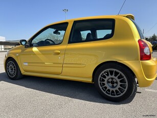 Renault Clio '06 RS 182 CUP