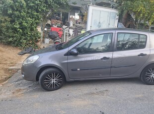 Renault Clio '10