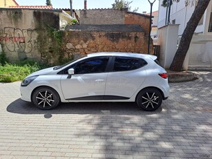 Renault Clio '15