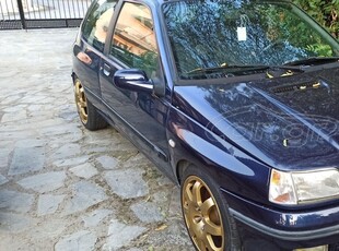 Renault Clio '91 1.8 16v