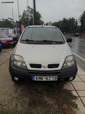 Renault Grand Scenic '05