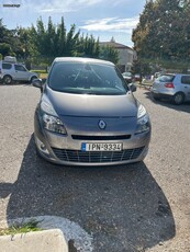 Renault Grand Scenic '10