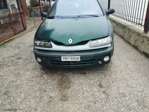 Renault Laguna '00