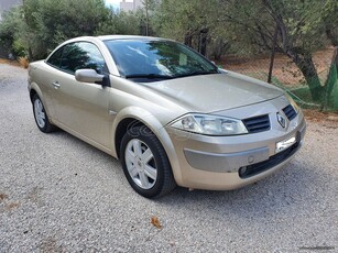 Renault Megane '04 Coupé-Cabriolet 1.6 16V Luxe Privilège