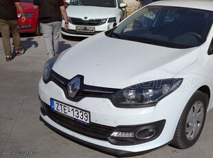 Renault Megane '15 ΔΕΚΤΑ ΓΡΑΜΜΑΤΙΑ Δώρο τέλη '25 και μεταβίβαση