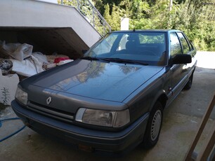 Renault R 21 '92