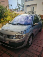 Renault Scenic '04