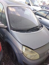 Renault Scenic '04