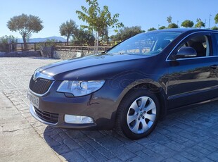 Skoda Superb '09 Ambition