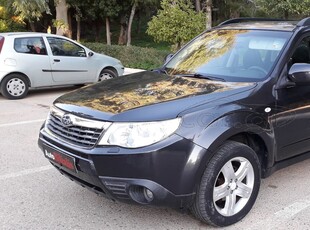 Subaru Forester '10 4χ4 AWD PANORAMA !!!