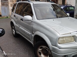 Suzuki Grand Vitara '04 GRAND VITARA 2000CC.