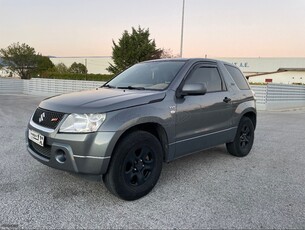 Suzuki Grand Vitara '06 VVT - 4X4 - ΜΕ ΟΘΟΝΗ & ΑΕΡΙΟ - ΜΕ ΦΙΑΛΗ ΑΠΟ ΚΑΤΩ ΓΙΑ ΝΑ ΕΧΕΙ ΠΟΡΤΜΠΑΓΚΑΖ