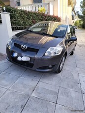 Toyota Auris '09 Unique