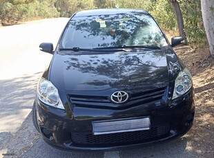 Toyota Auris '12