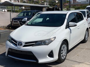 Toyota Auris '13 1.4 D-4D LIFE