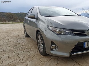 Toyota Auris '13 Full Extra