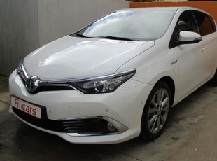 Toyota Auris '15 1.8 HSD CVT NAVI LOUNGE