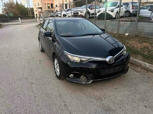 Toyota Auris '15