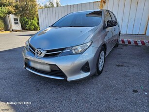 Toyota Auris '15 ΠΕΤΡΕΛΑΙΟ!!!!