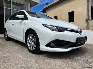 Toyota Auris '16 1.6 D-4D Comfort