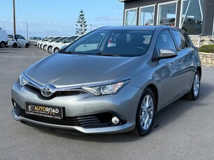 Toyota Auris '16