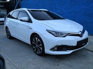 Toyota Auris '16 HYBRID-GAS