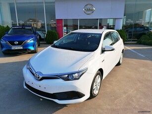 Toyota Auris '19 HYBRID