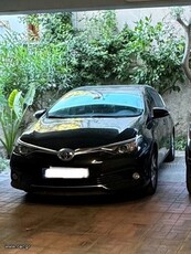 Toyota Auris '19 HYBRID AUTOMATIC