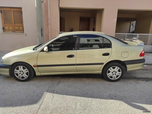 Toyota Avensis '01 1.6 VVTI