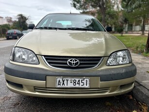 Toyota Avensis '02