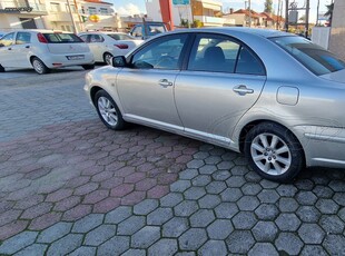 Toyota Avensis '04