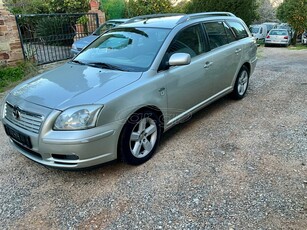 Toyota Avensis '06 Combi 2.2 ΜΟΝΟ ΓΙΑ ΑΝΤΑΛΑΚΤΙΚΑ