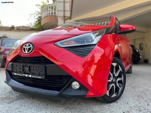 Toyota Aygo '19 X-PLAY CAMERA LED