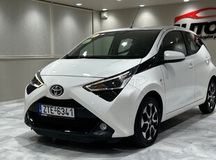 Toyota Aygo '21 X-PLAY ΑΥΤΟΜΑΤΟ ΟΘΟΝΗ ΚΑΜΕΡΑ ΖΑΝΤΕΣ LED