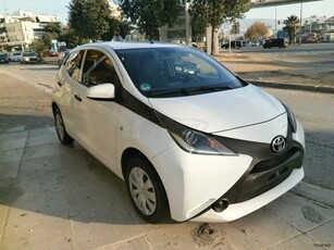 Toyota Aygo (X) '15